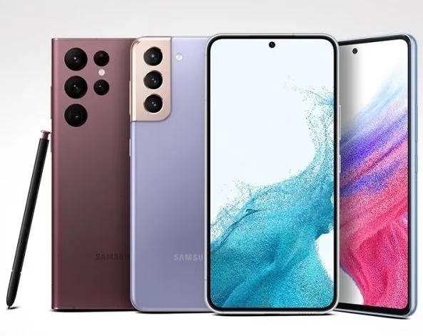 Ile kosztuje wymiana aparatu w telefonie Samsung? Sprawdź ceny napraw!