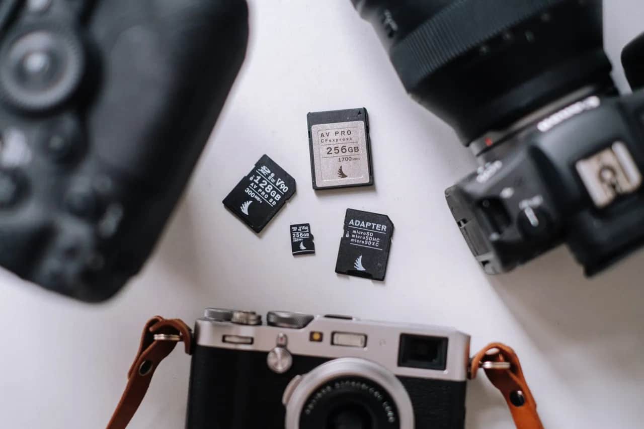 Jaką kartę do aparatu wybrać, aby uniknąć problemów z nagrywaniem?