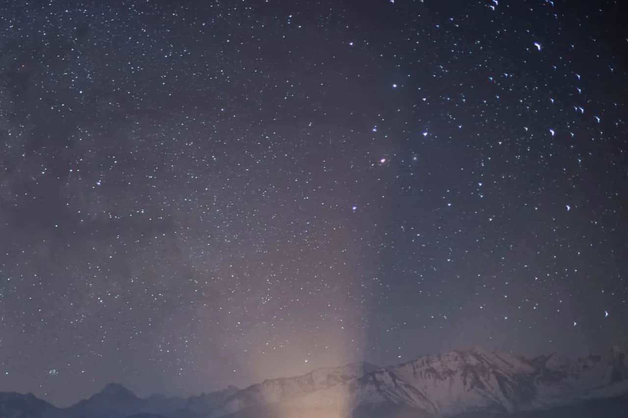Jaki obiektyw do nocnego nieba - wybierz najlepszy sprzęt do astrofotografii