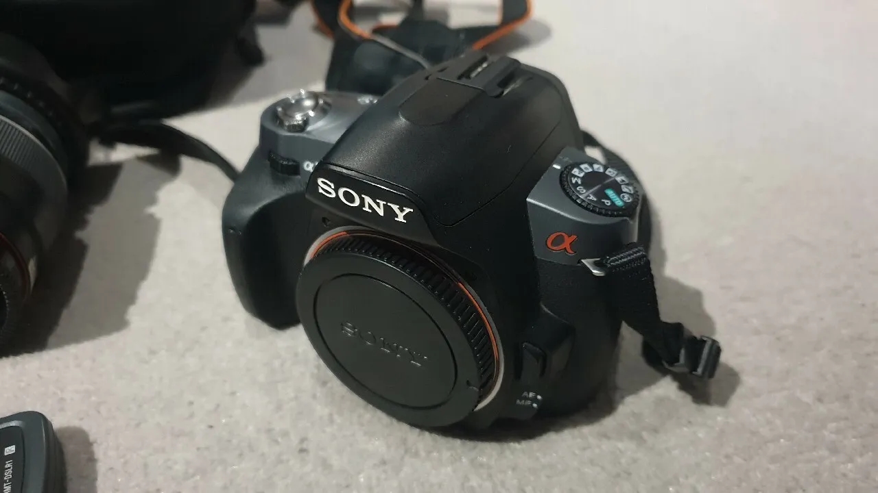 Lustrzanka Sony Alpha 380 - pełna specyfikacja i porady dla kupujących