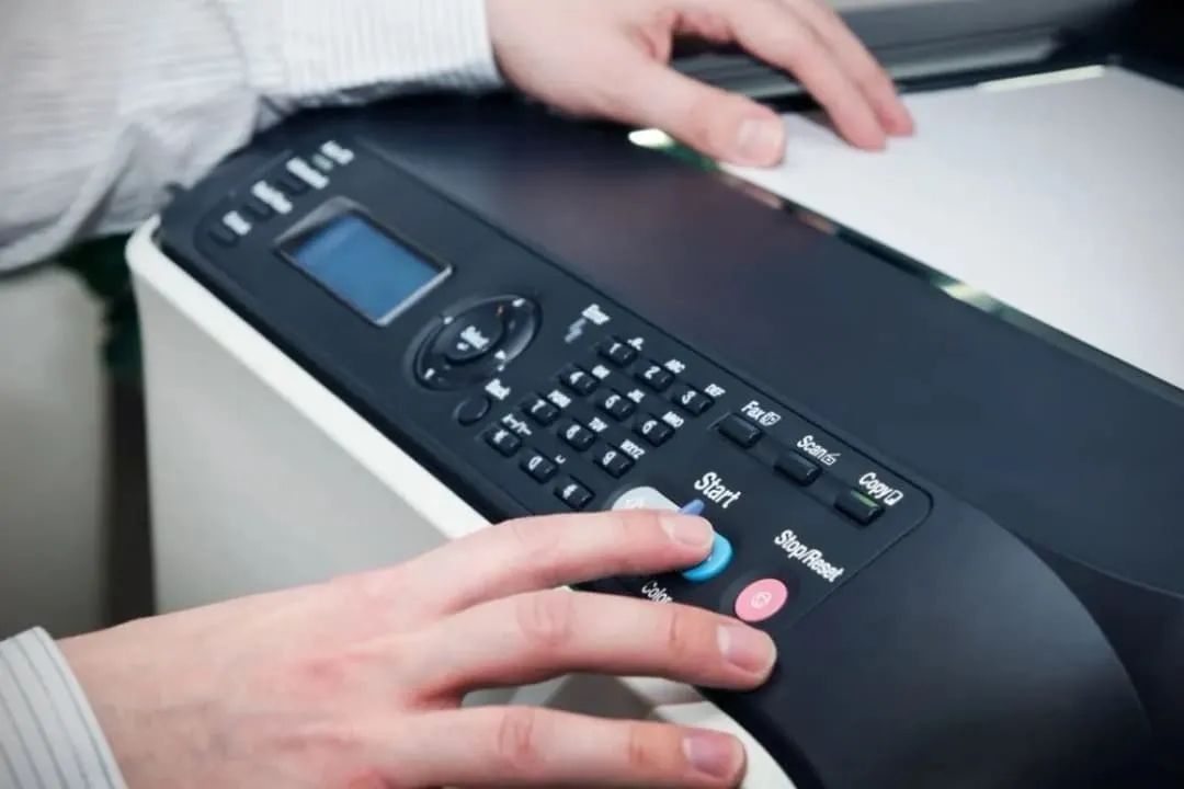 Jak zrobić skan zdjęcia: proste metody na cyfrową kopię zdjęcia