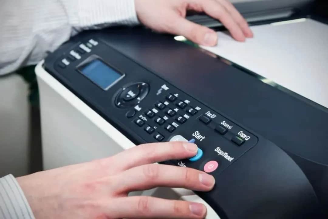 Jak zrobić skan zdjęcia: proste metody na cyfrową kopię zdjęcia