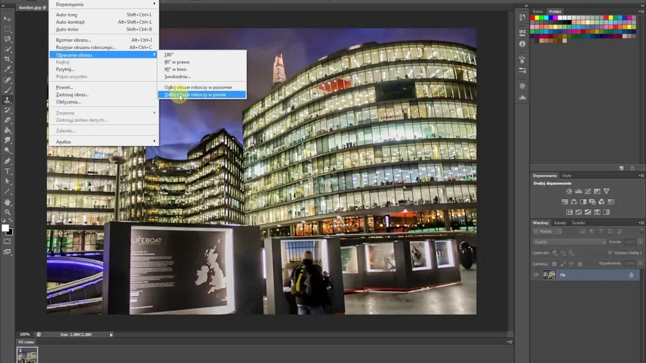 Jak obrobić zdjęcia w Photoshopie - proste triki, które zachwycą